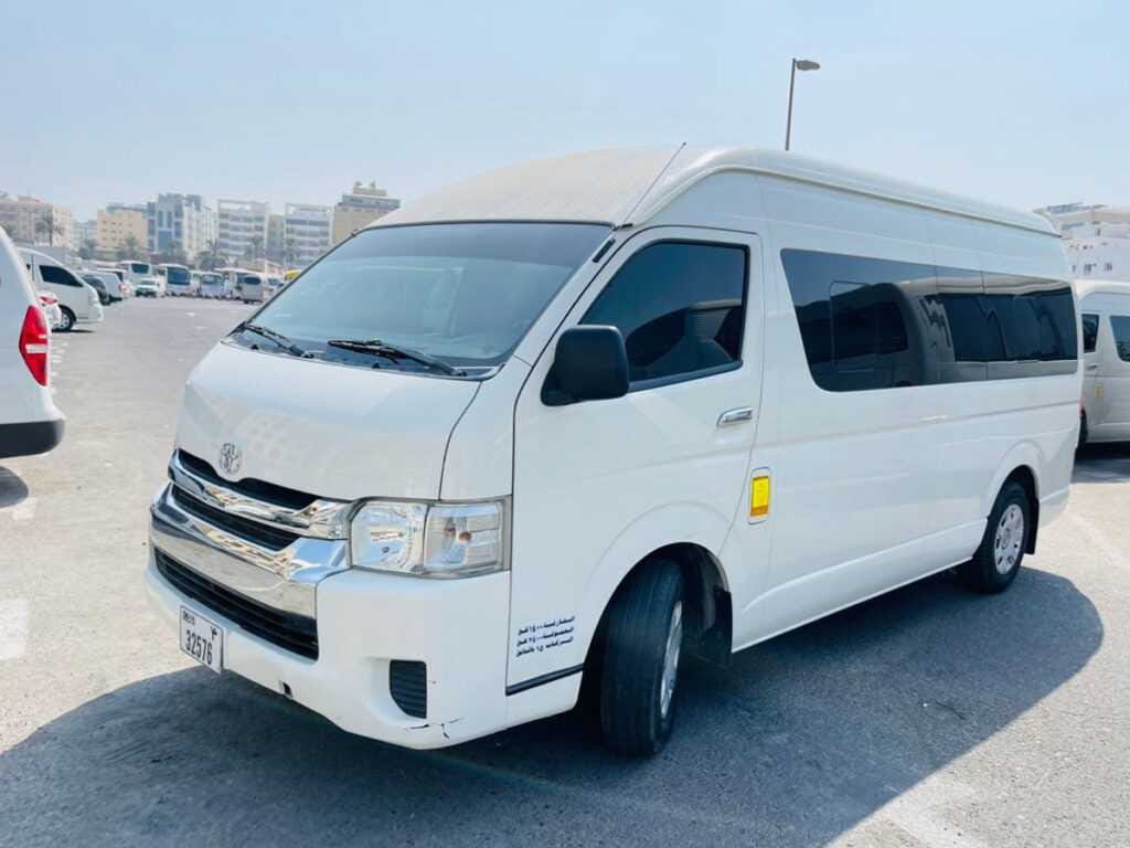 mini bus rental dubai