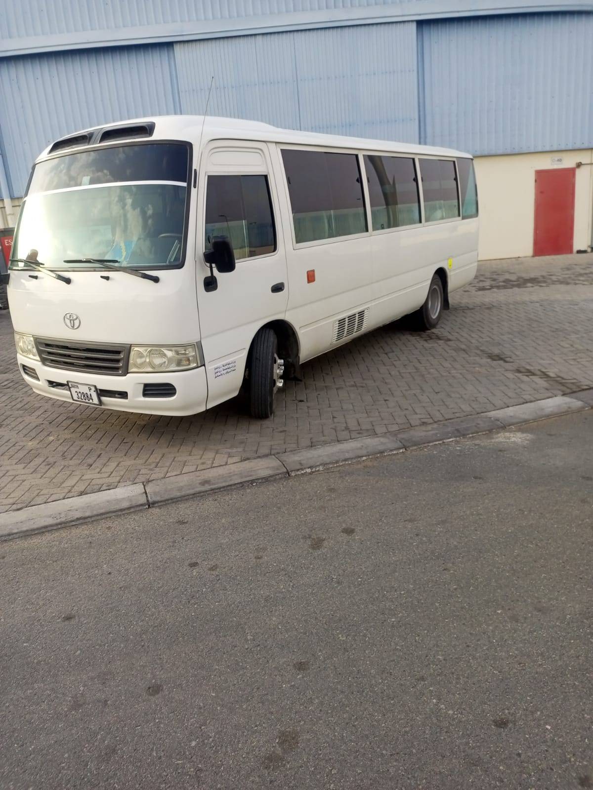 30 seater bus rental